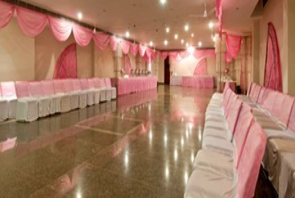 Hotel Deviram Palace