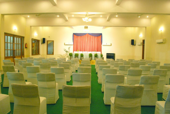 Pushp Convention Hall at Chandra Pushp Palace