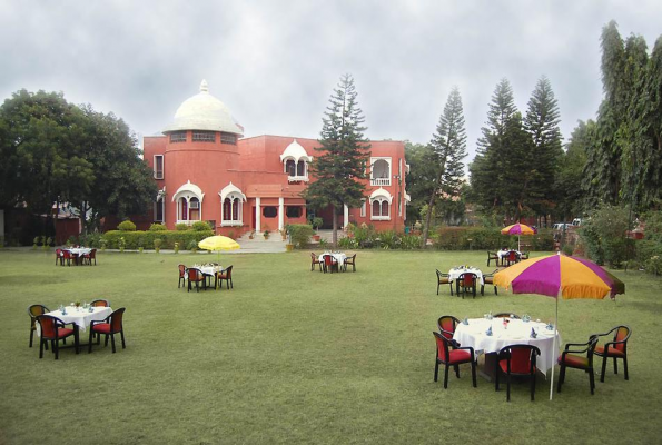Rangoli & Lawn 1 at Oriental Palace Resorts