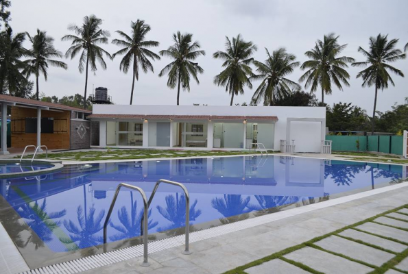 Le Bluz by Happy Retreats 1