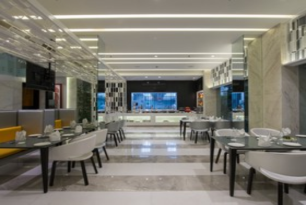 Restaurant at Eastin Residences