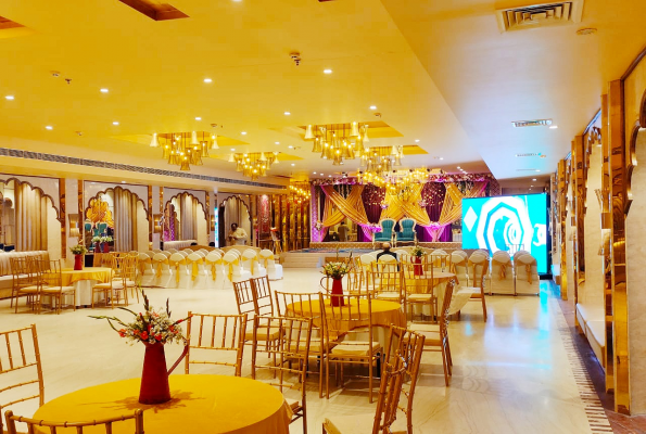 L Elegant Hotel & Banquets