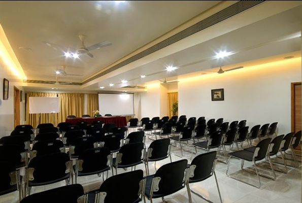 Banquet Hall at Hotel New Holiday Plaza