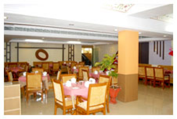 Padmini Dine Restaurant at Sunrise Health Resort