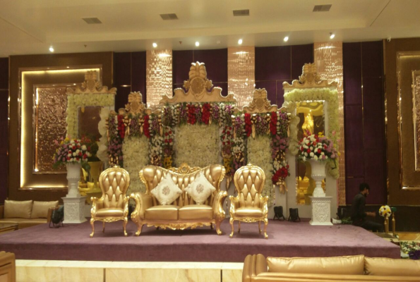 Azizaa Banquet