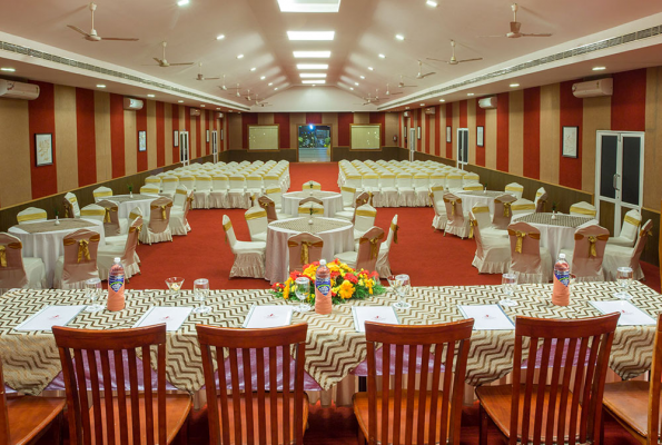 Leo Board Room at PJ Princess Regency