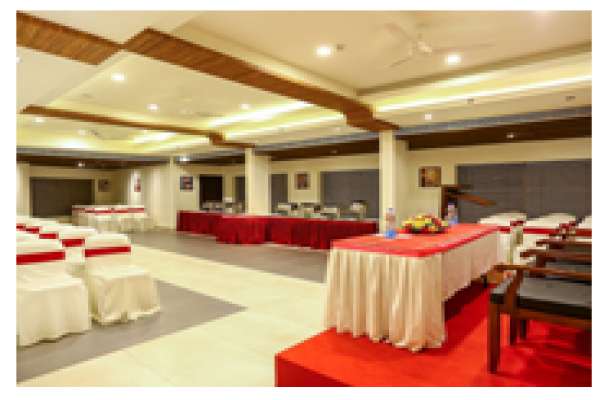 Restaurant at Hotel Kabani Regency