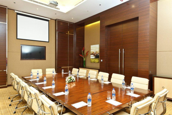 Meeting Room 1 at Courtyard by Marriott Kochi Airport