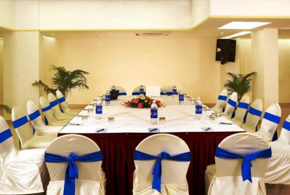 Asset Summit Suites Hotel 4