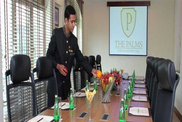 The Palms Town & Country Club