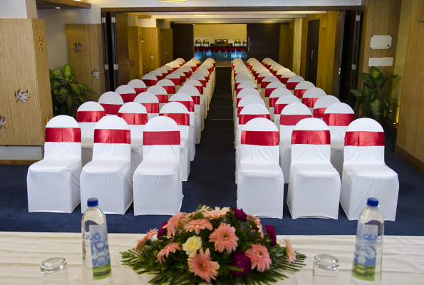 La Paz Gardens Beacon Hotel 1