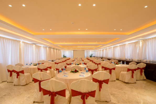 Gossip Conference Hall at De Alturas Resorts