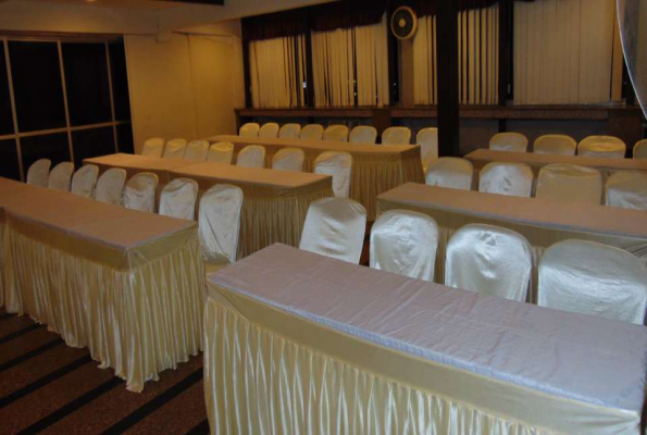 Banquet Hall at Hotel Manvins
