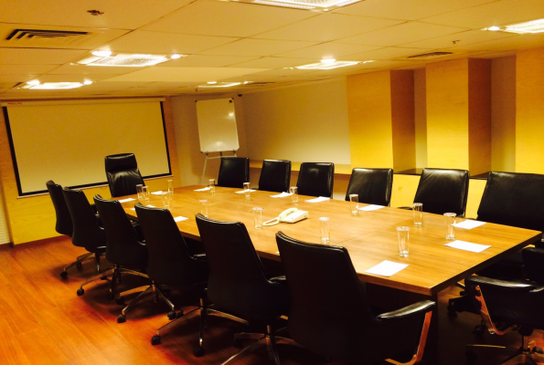 Boardroom at Lemon Tree Hotel Shimona