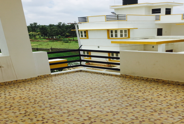 Golden Mile Resort