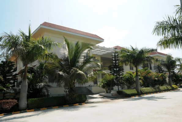 Golden Mile Resort