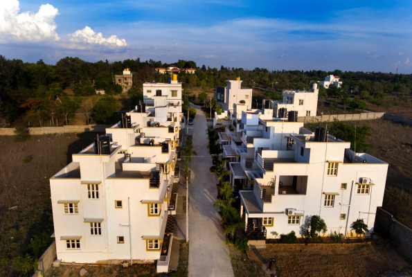 Golden Mile Resort