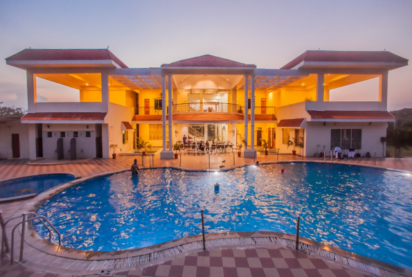 Golden Mile Resort