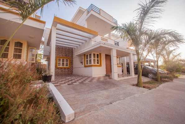 Golden Mile Resort