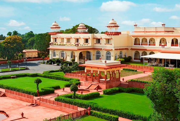 Fountain Lawns at Taj Jai Mahal Palace