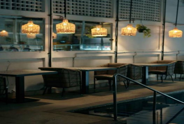 Amanzi Sky Deck & Bar 3