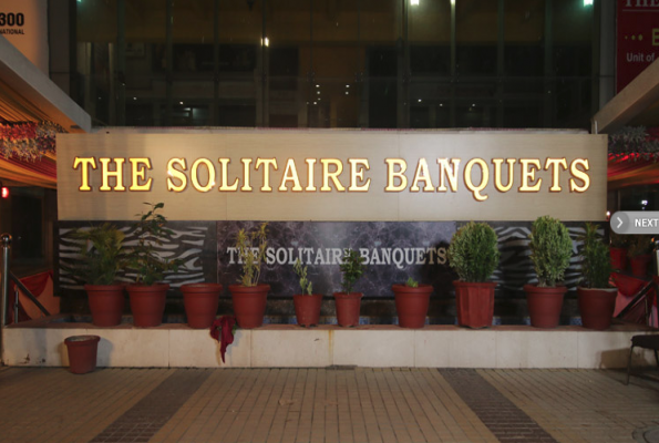 The Solitaire Banquet