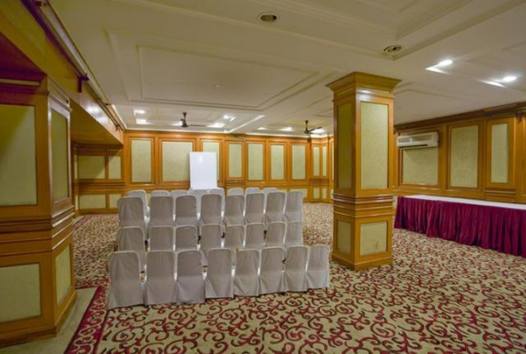 Small Hall B3 at Bmk Hotel