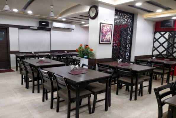 Shruti Veg Restaurant