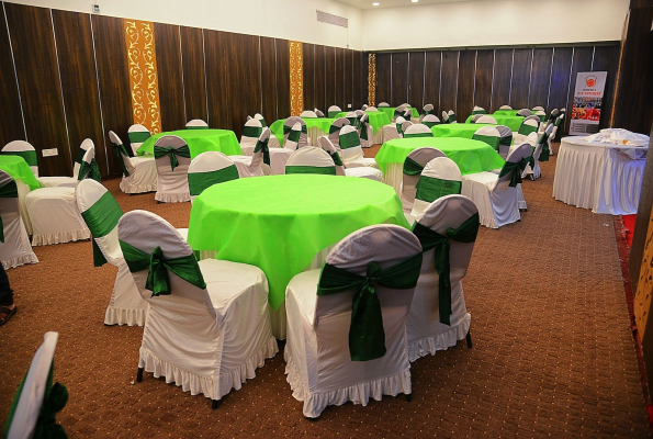 Pearl Banquet