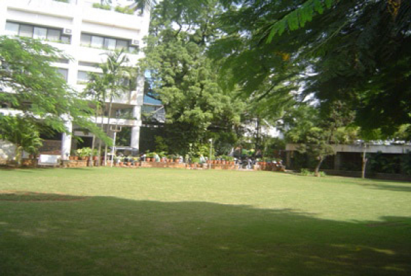 Front lawns at Woodlands Nasiklub