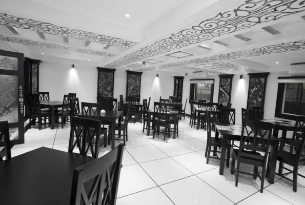 RESTAURANT at Liwa Hotel