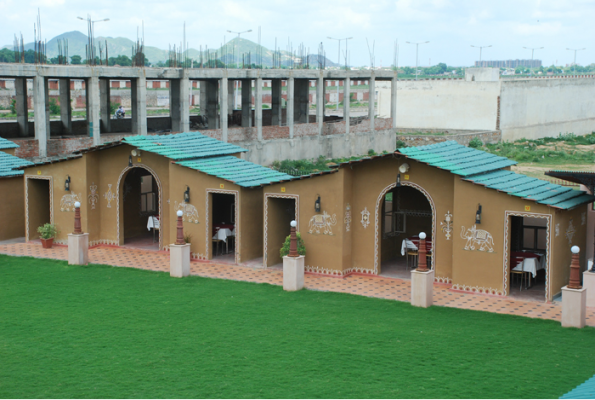 Lawn Area at Cheel Gadi