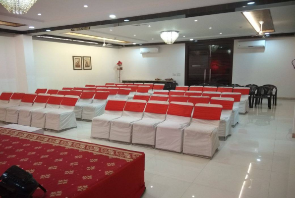 Banquet Hall I&II & Open Party Lawn at Sapphire Inn