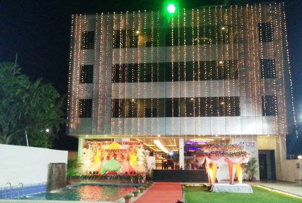 THE VRINDA LAWN at V One Pride