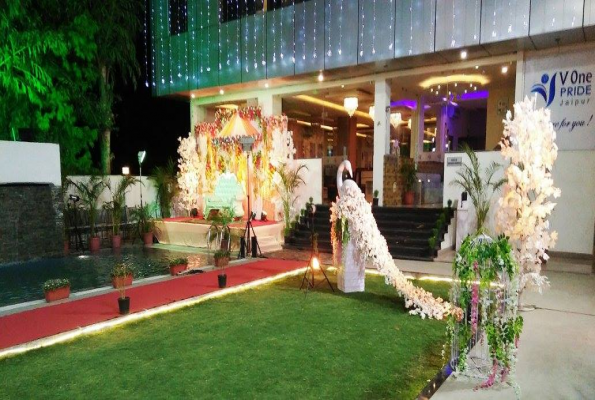 THE VRINDA LAWN at V One Pride