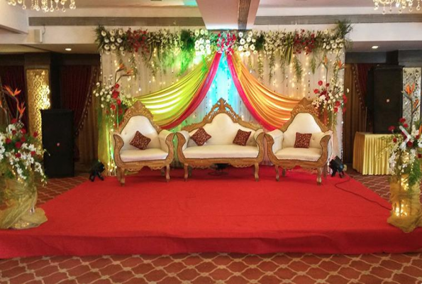 Golden Leaf Banquet