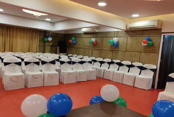 The Earth Banquets