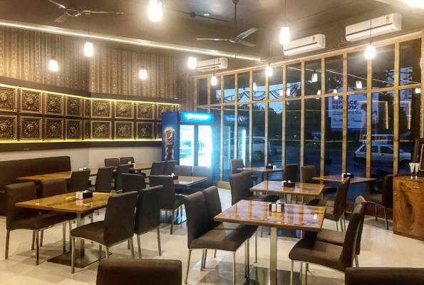 Restaurant at Veg Planet