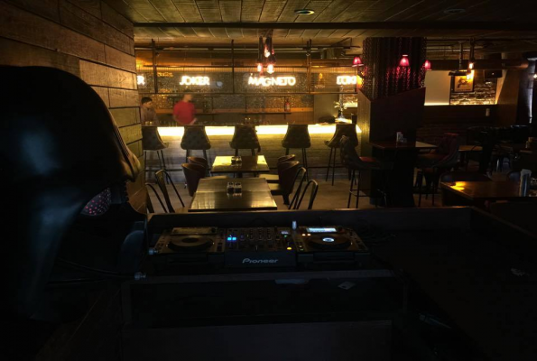 Villian Cafe