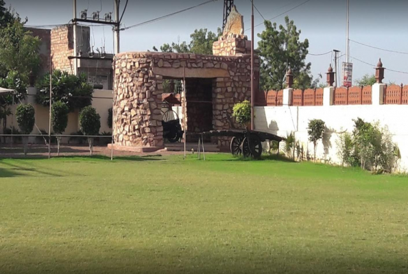 Lawn Area at Raj Ranbanka Resorts And Restaurants