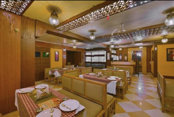 Crystal Court at Shanti Bhawan Heritage Hotel