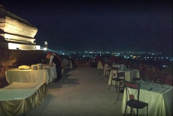 Rooftop Dinning at Hanwant Mahal