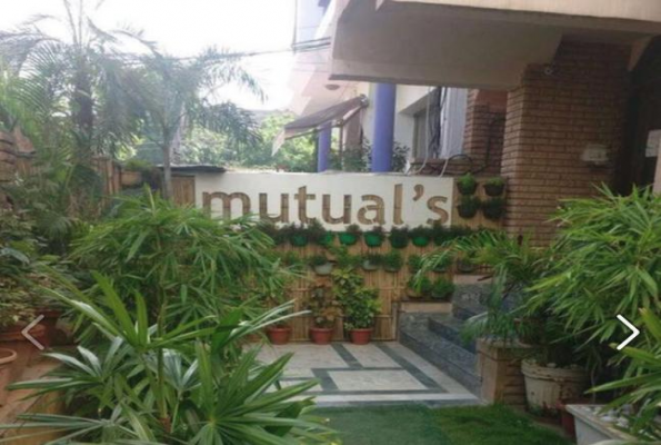 Mutuals Cafe