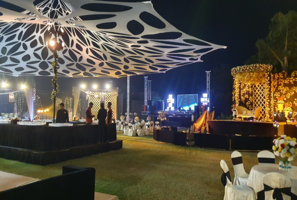 Party Lawn at Bravura Gold Resort