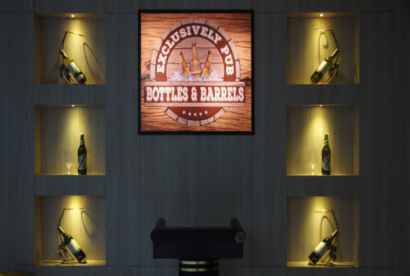 Bottles & Barrels at Bravura Gold Resort