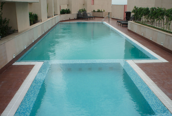 Alfresco Pool Side at Bravura Gold Resort