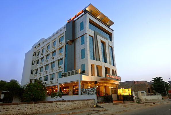 Blue Lagoon Bar at Hotel Niky International