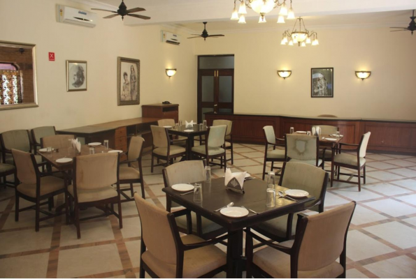 Restuarant at Raghav Villas