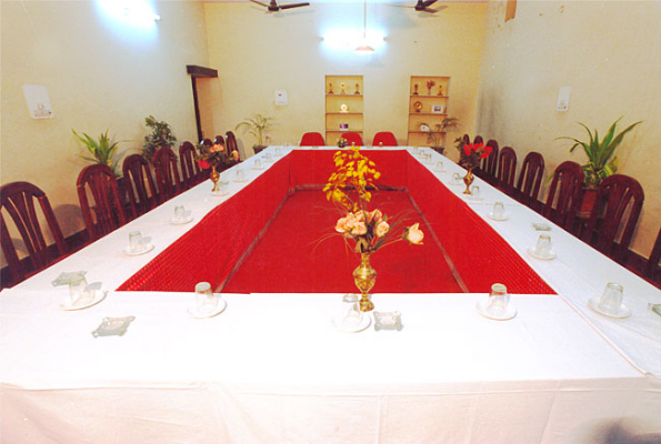 Garden Restaurant at Hotel Beniwal Palace