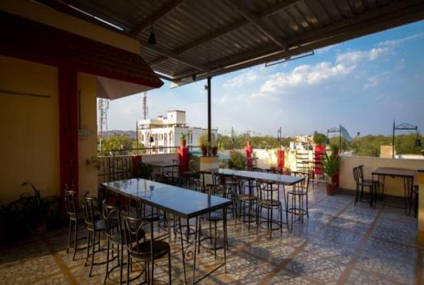 Rooftop Restaurant at Hotel Raman Palace